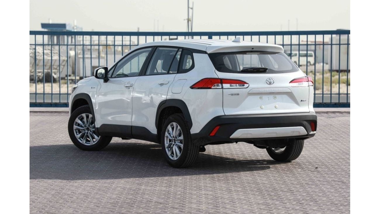 Toyota Corolla Cross 2024 Toyota corolla Cross 2.0 Elite Hybrid - White inside Black | Export Only