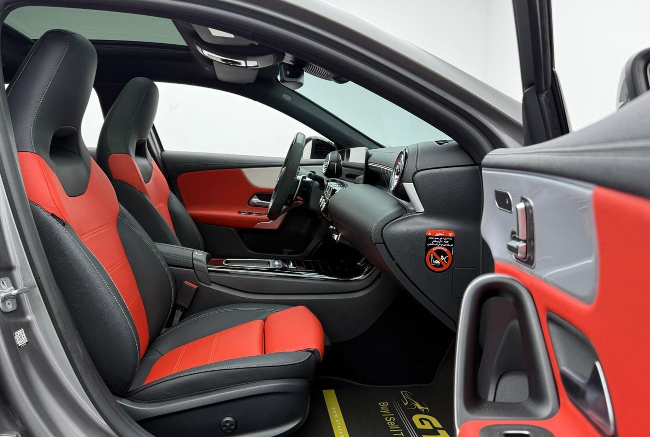 Mercedes-Benz A 35 AMG 4MATIC Hatchback 2024 Mercedes-Benz A35 AMG,09/2025 EMC Agency Warranty,Full Service History,GCC