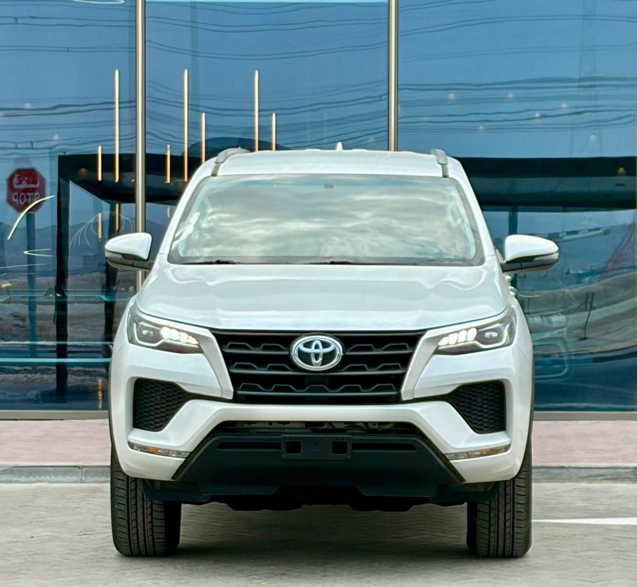 Toyota Fortuner EXR 1401-Monthly Toyota Fortuner I GCC | 2.7 L V4, Cruise, GPS I Accident Free