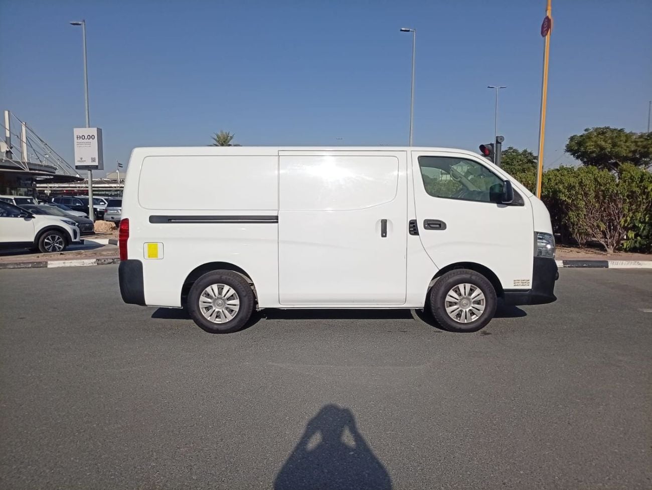 Nissan Urvan STD