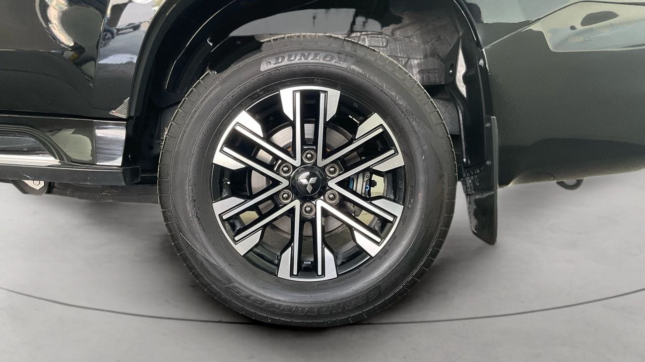 ميتسوبيشي مونتيرو سبورت GLS Top | شامل الضمان | 0 ﺪﻔﻋﺓ ﺃﻮﻟﻯ