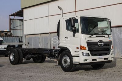 Hino 500 GH 1927 TRUCK CHASSIS 13.5T PAYLOAD 7.7L DIESEL MT EURO 4 2025MY