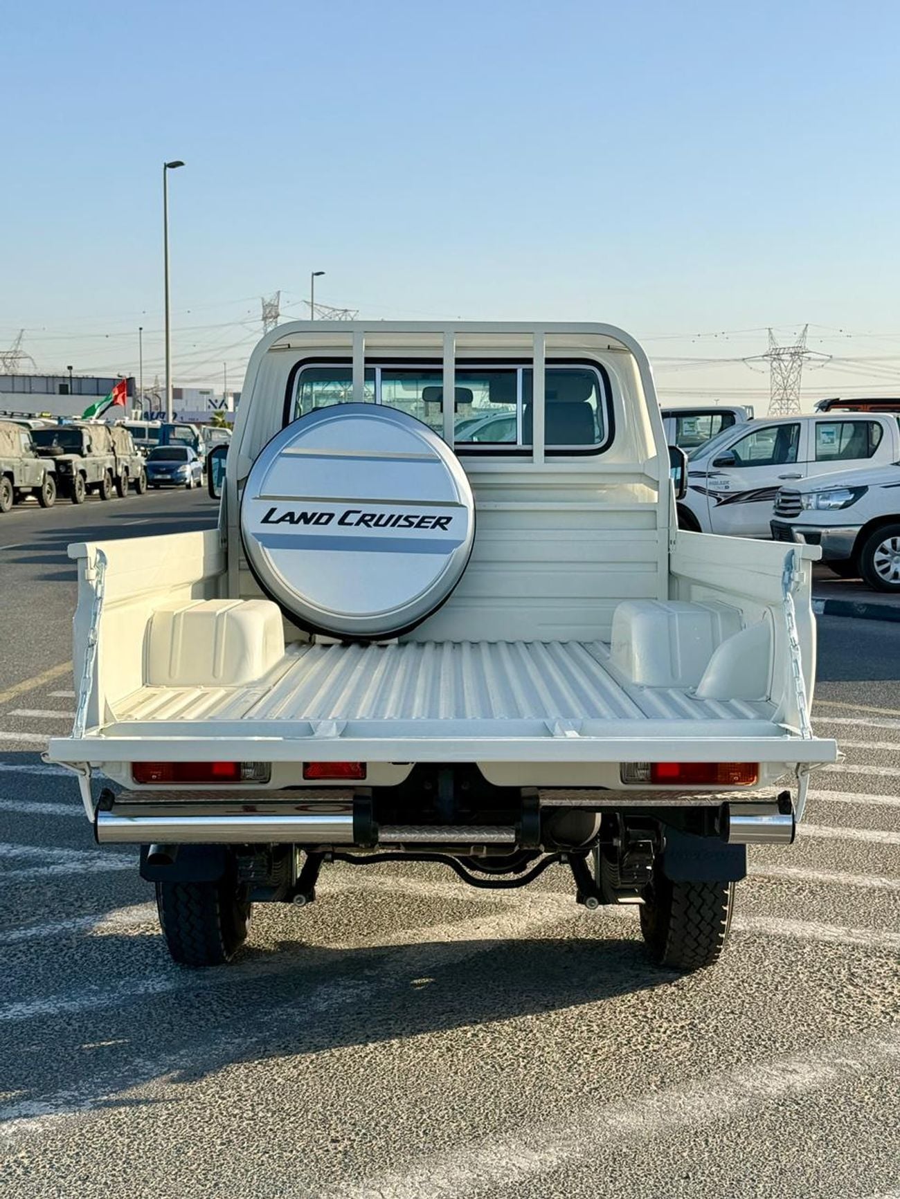 تويوتا لاند كروزر 70 LC79 LX Toyota Land Cruiser (70 Series) (GRJ79) 4.0L SC MT 2025