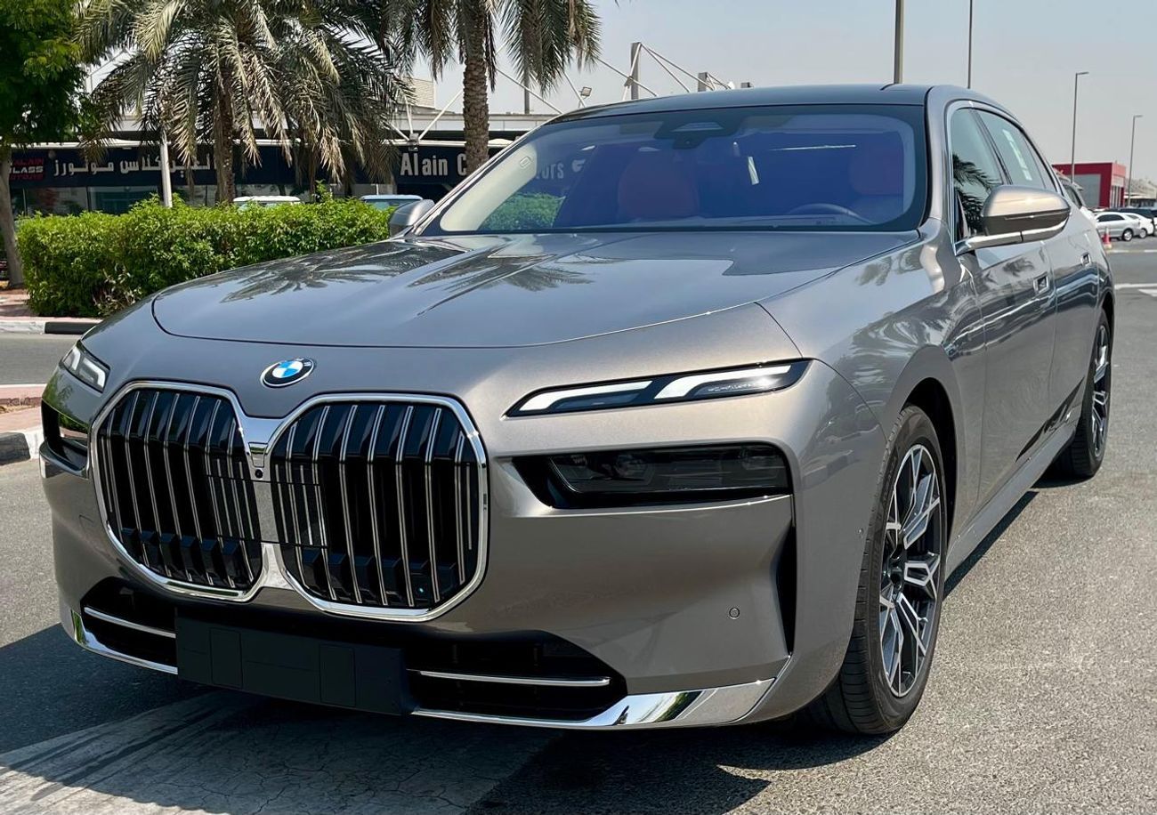 BMW 735i Under Warranty & Service 2026 GCC