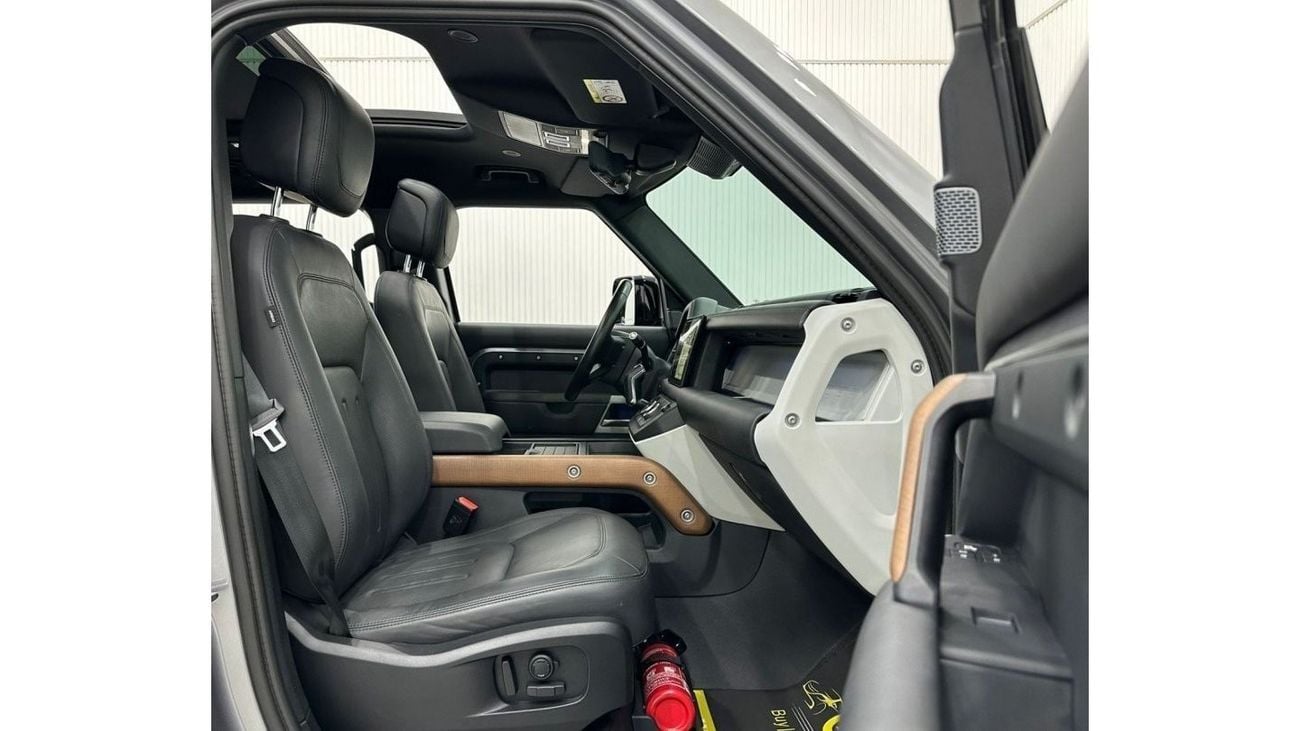 Land Rover Defender 110 HSE P400 2022 Land Rover Defender P400 HSE 110, August 2026 Land Rover (AlTayer) Warranty + Serv
