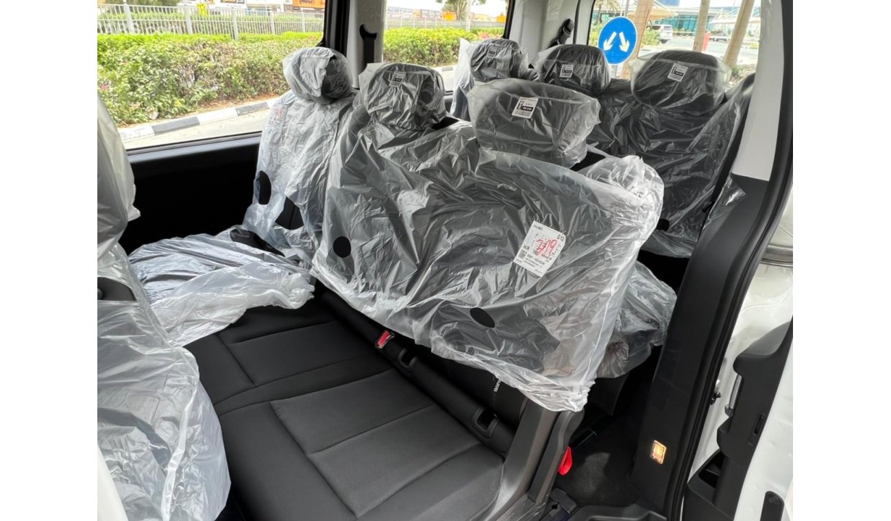 Hyundai Staria 2022 3.5L GCC (9 Seater) 0 Kilometer