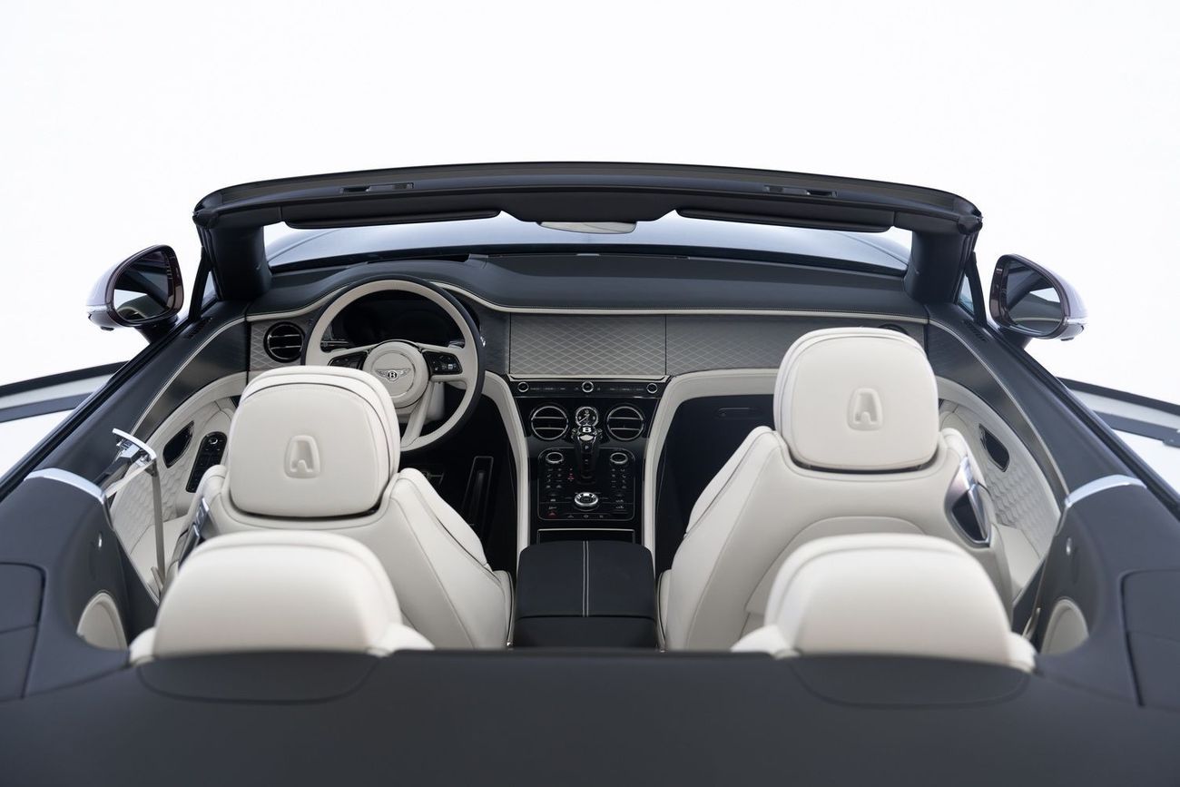 بنتلي كونتيننتال جي تي سي Speed 4.0T (Hybrid)