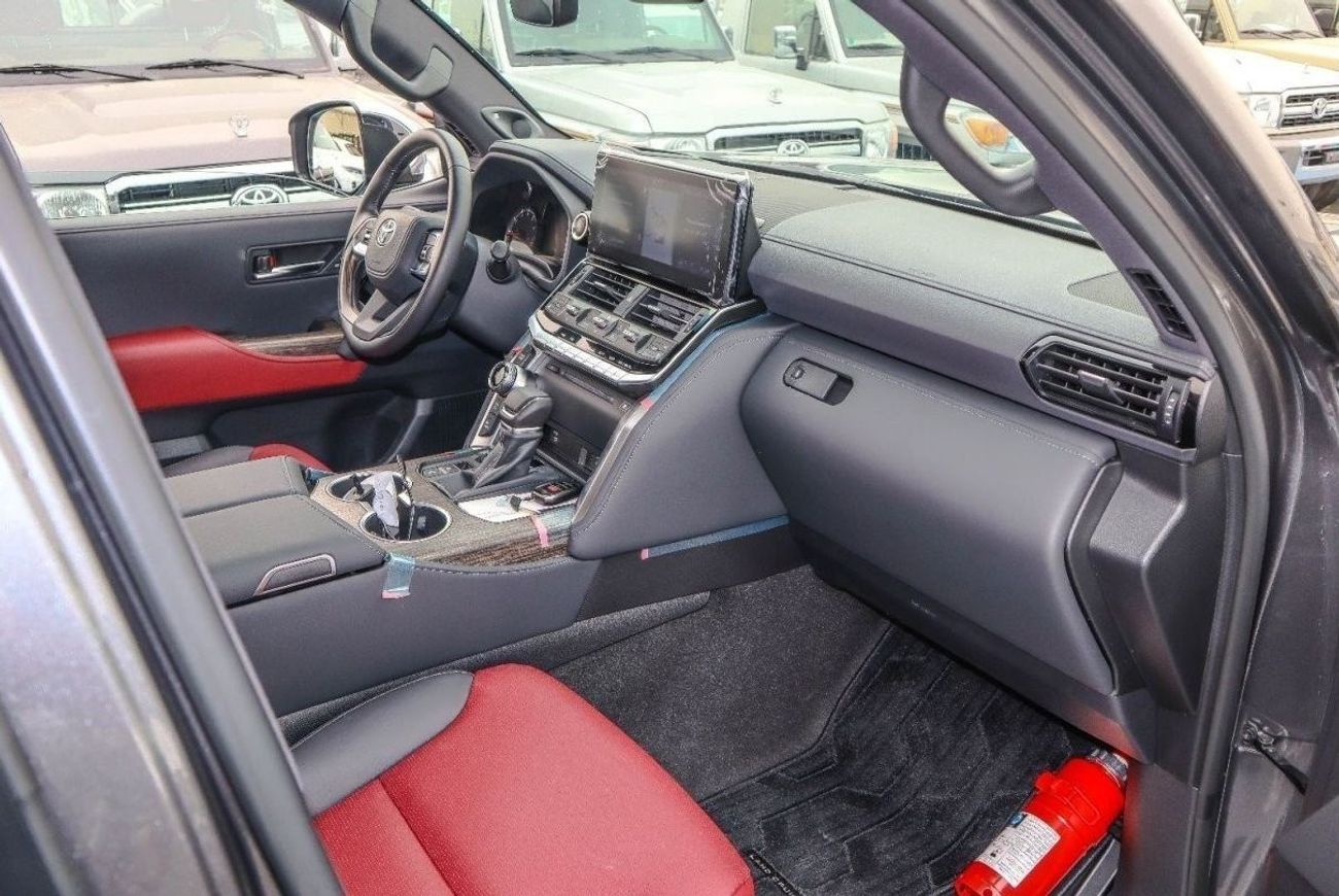 Toyota Land Cruiser Toyota Land Cruiser 3.5L VXR Twin Turbo, MODEL 2023  FOR LOCAL