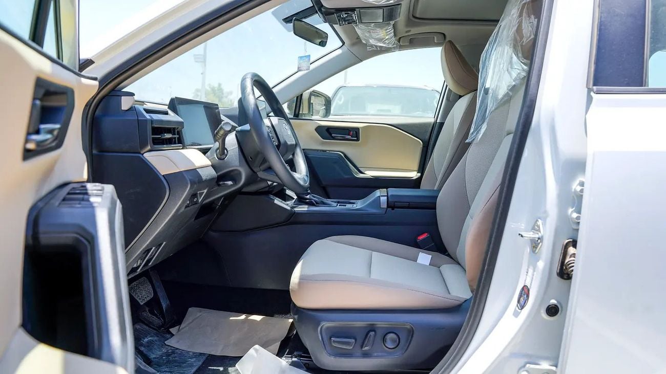 Toyota RAV4 EXR RAV4 XLE 2.0L PETROL | GCC Specs | Brand