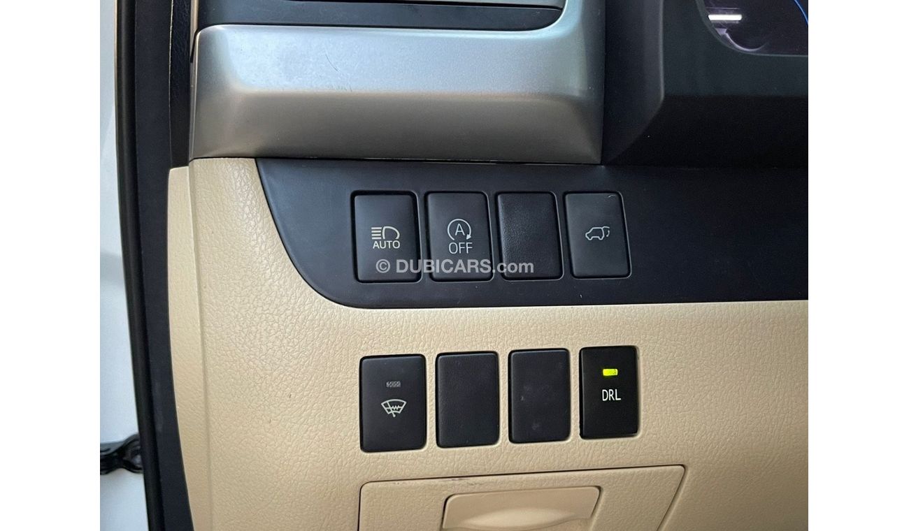 Toyota Highlander 2017 TOYOTA HIGHLANDER LE IMPORTED FROM USA VERY CLEAN CAR INSIDE AND OUT SIDE FOR MORE INFORMATION 