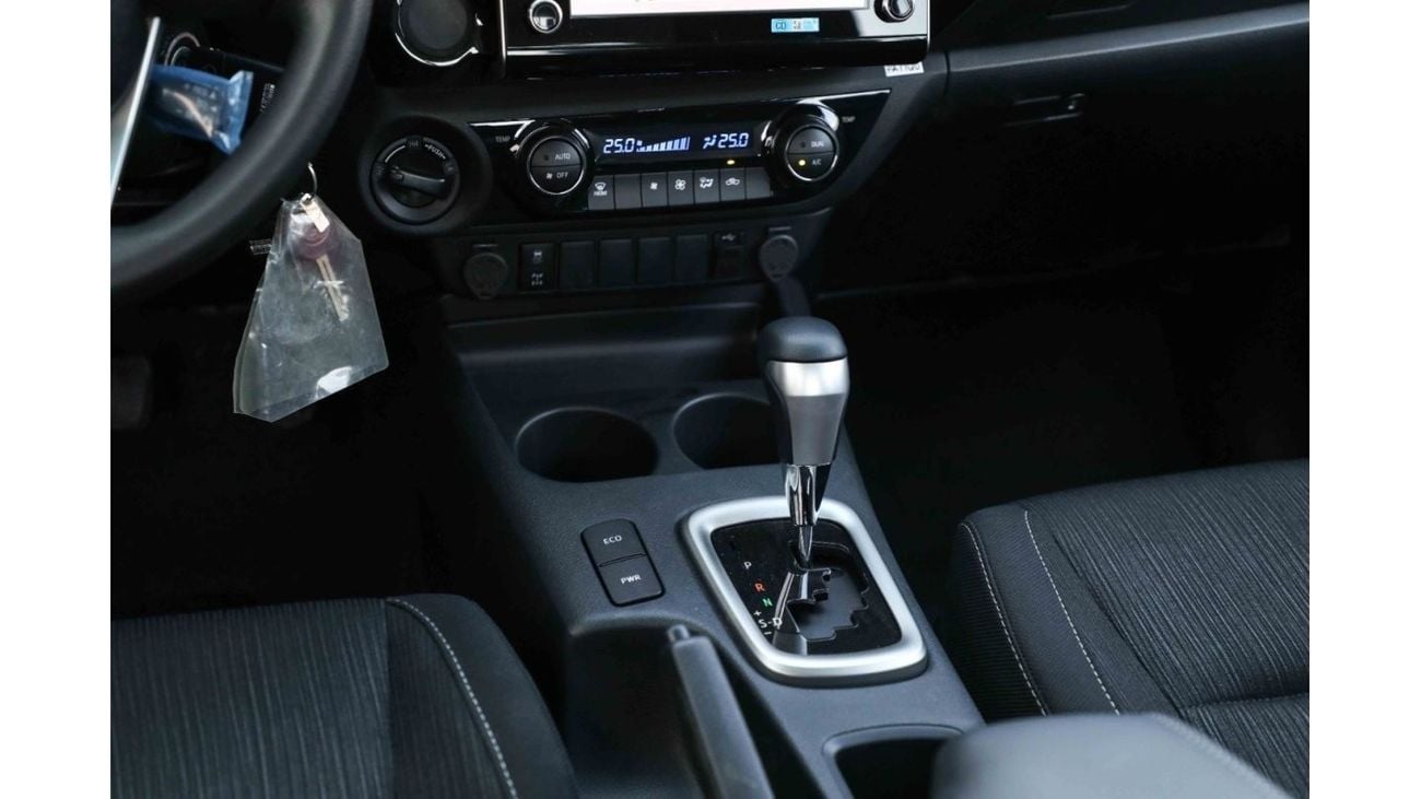 Toyota Hilux 2023 Toyota Hilux 4x4 DC 2.8 SR5 - Grey inside Black | Export Only