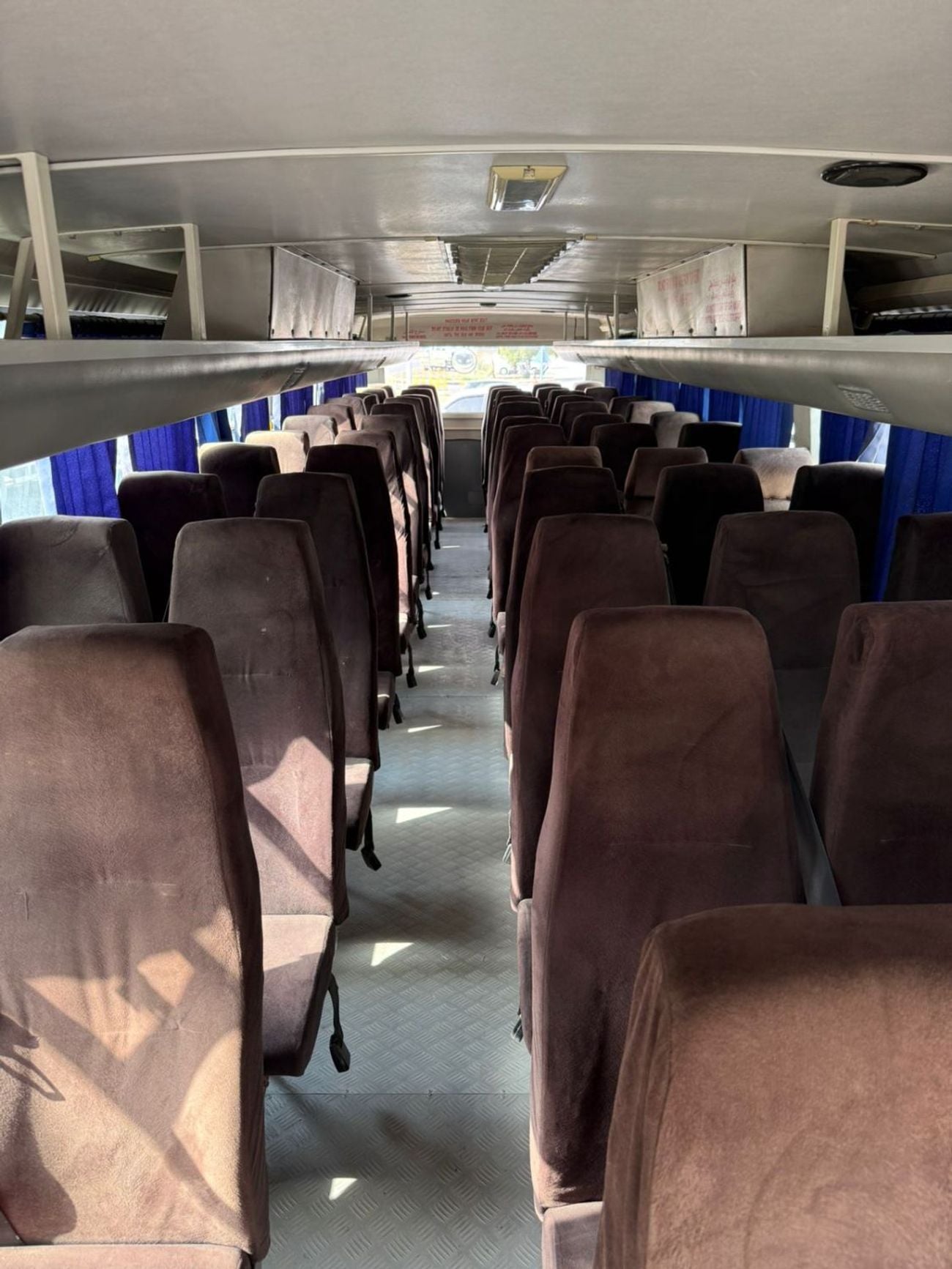 اشوك ليلاند فالكون