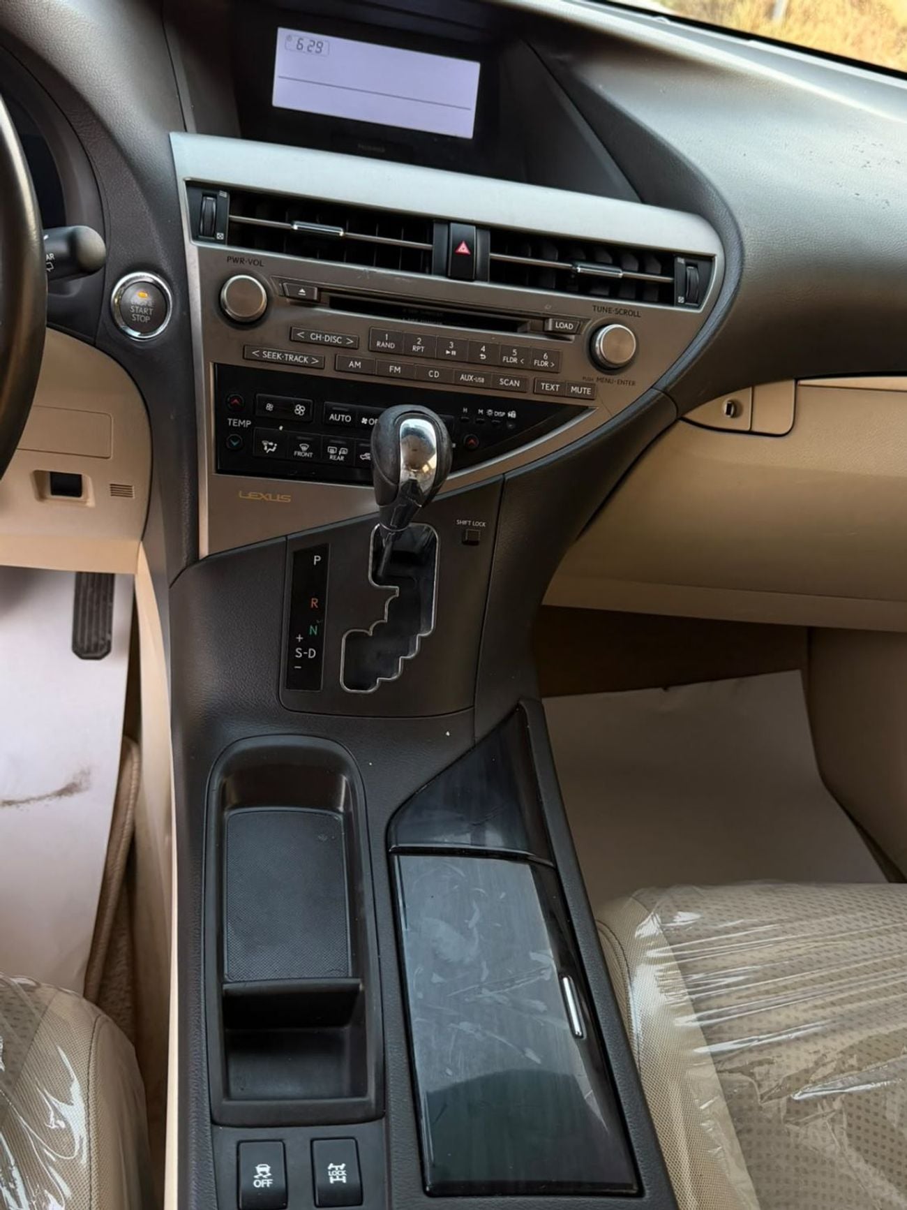 Lexus RX350 PREMIUM Gulf specification number 2, cruise control, electric seats