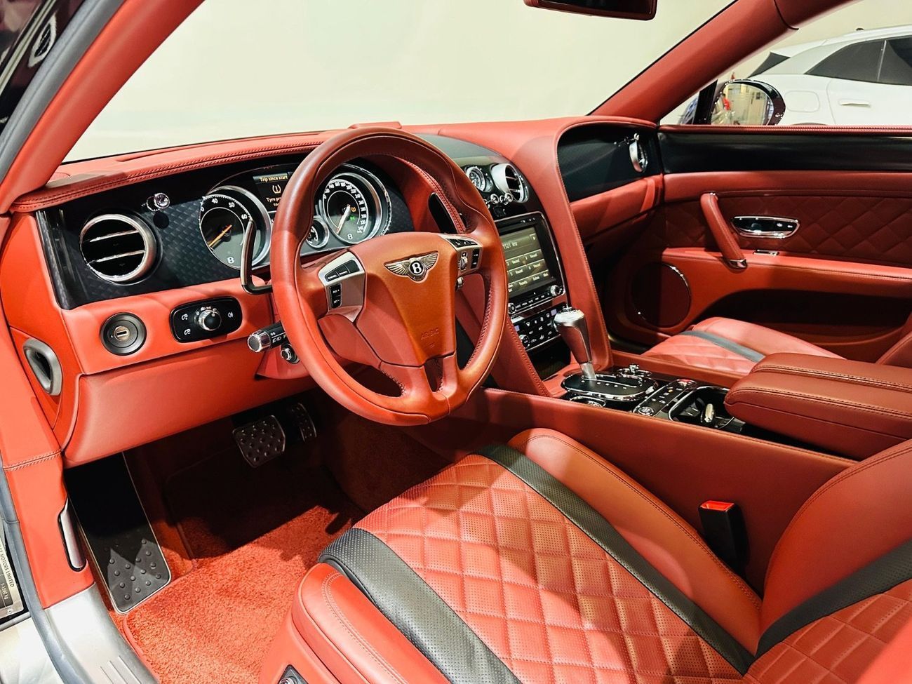 بنتلي فلاينج سبور W12S