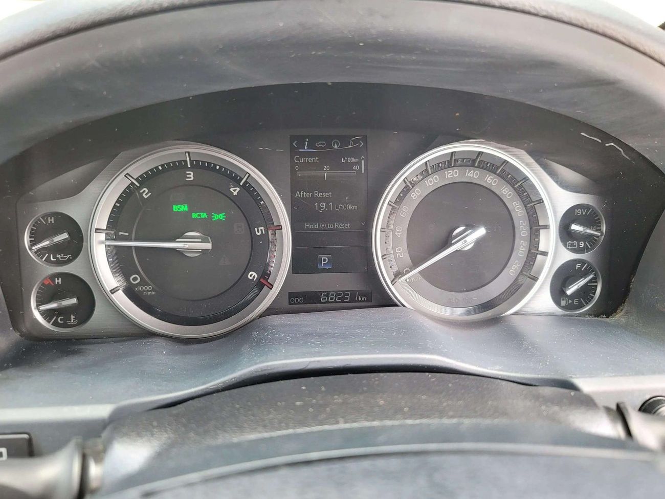 تويوتا لاند كروزر Diesel 4.5L V8 Right Hand Drive (Export Only)