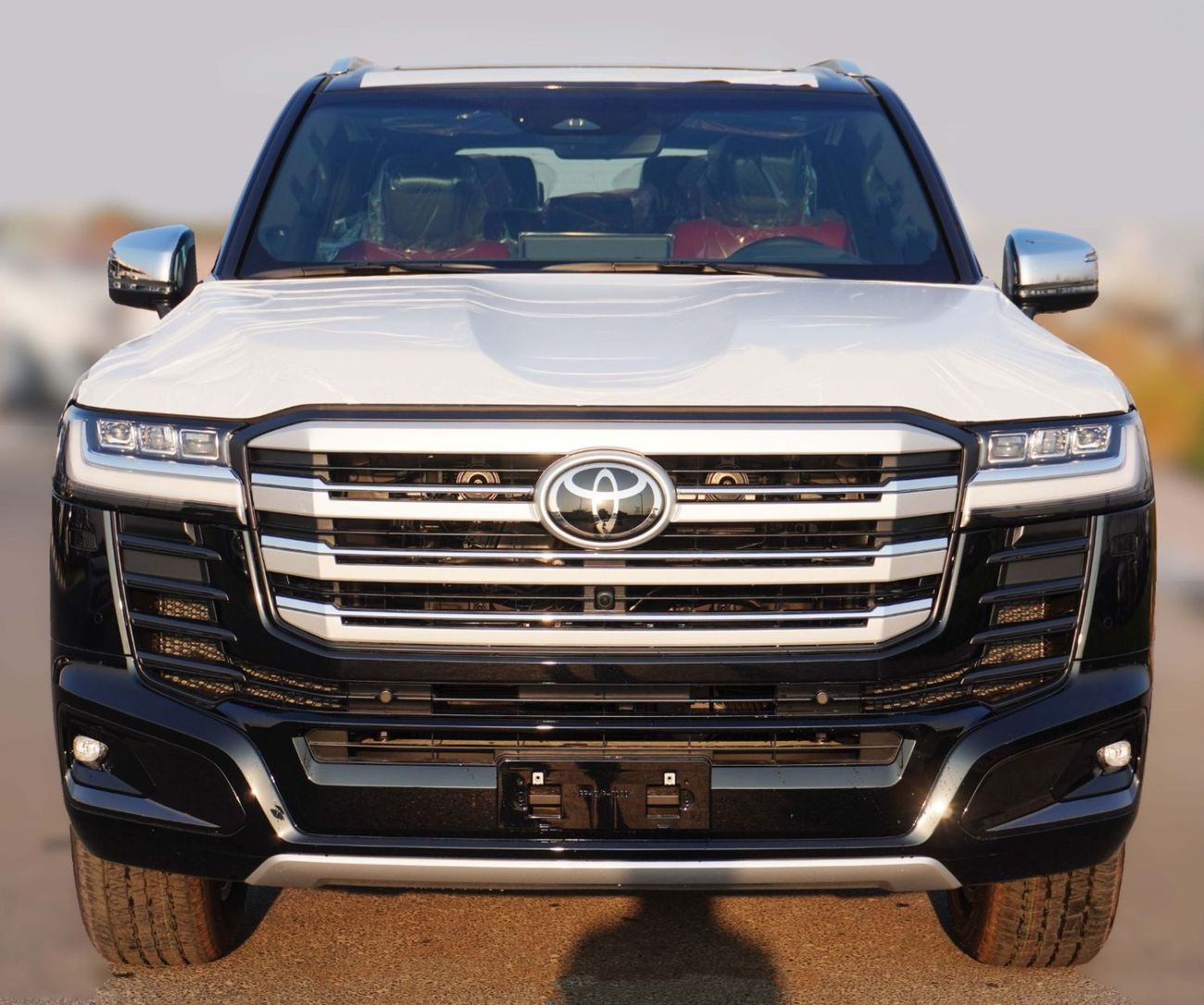 تويوتا لاند كروزر TOYOTA -LAND CRUISER HV VXR 3.5 A/T FULL GCC