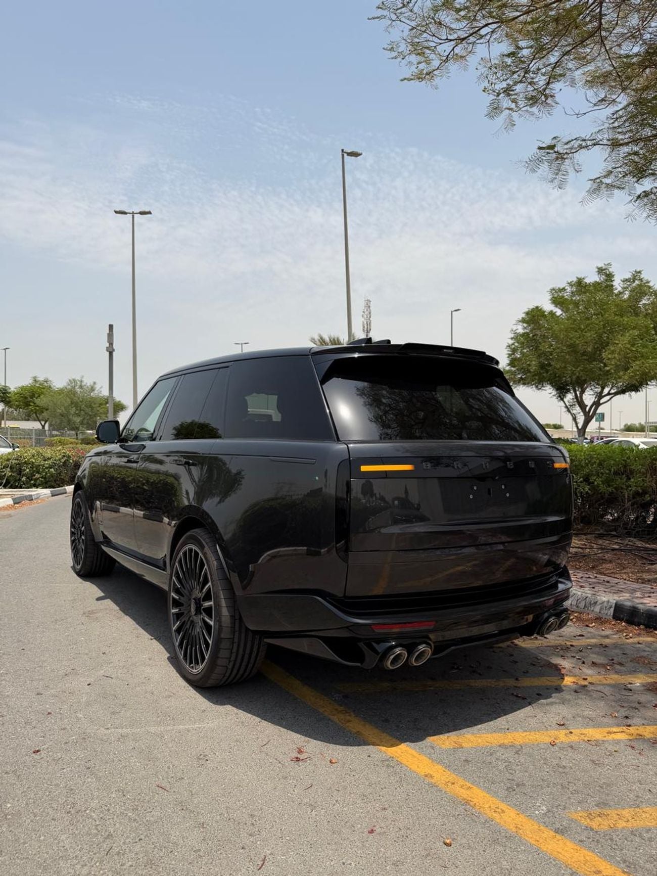 BRABUS 700 - Range Rover SV P615