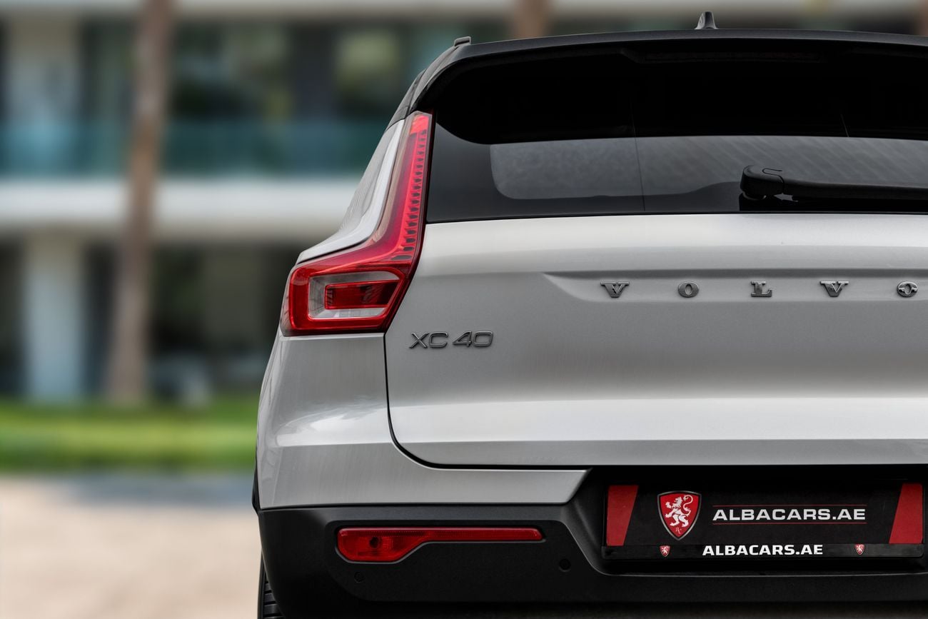 Volvo XC40 R DESIGN XC40 T4 R-Design | 1,704 P.M | 0% Downpayment | Under Warranty