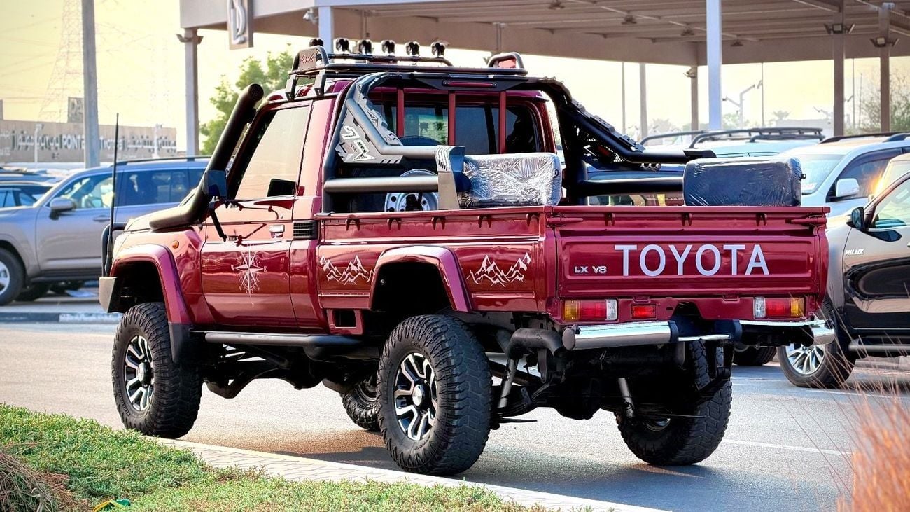 Toyota Land Cruiser Pick Up 2014 Model LX V8 RHD Diesel Engine Very Clean and Perfect condition