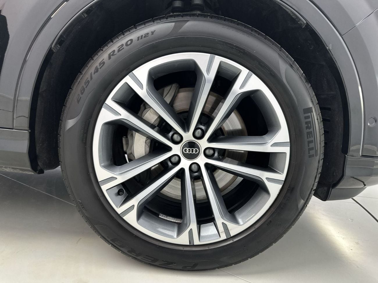 أودي Q7 55 TFSI quattro S-Line 3.0L 340hp (Ref# 19219)