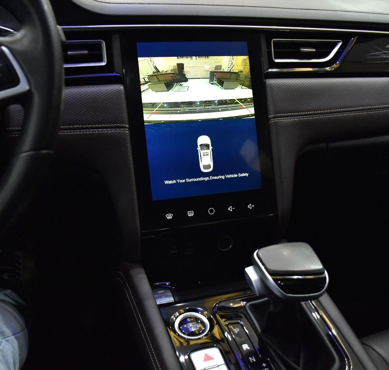 جاك J7 EXCELLENT DEAL for our JAC J7 ( 2024 Model ) in Black Color GCC Specs