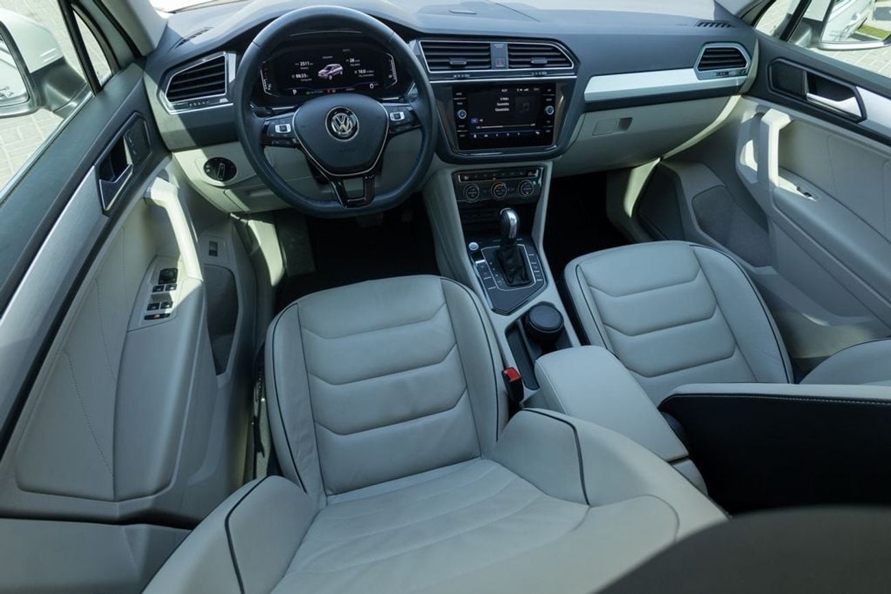 Volkswagen Tiguan SEL 2.0L