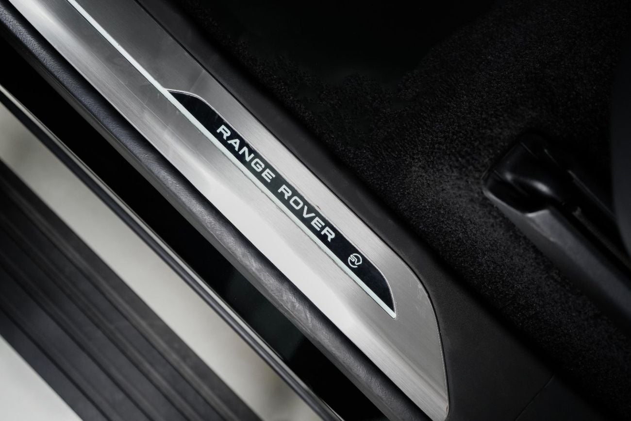 Land Rover Range Rover  SV-GCC-Land Rover Full Service History-Land Rover warranty and service package