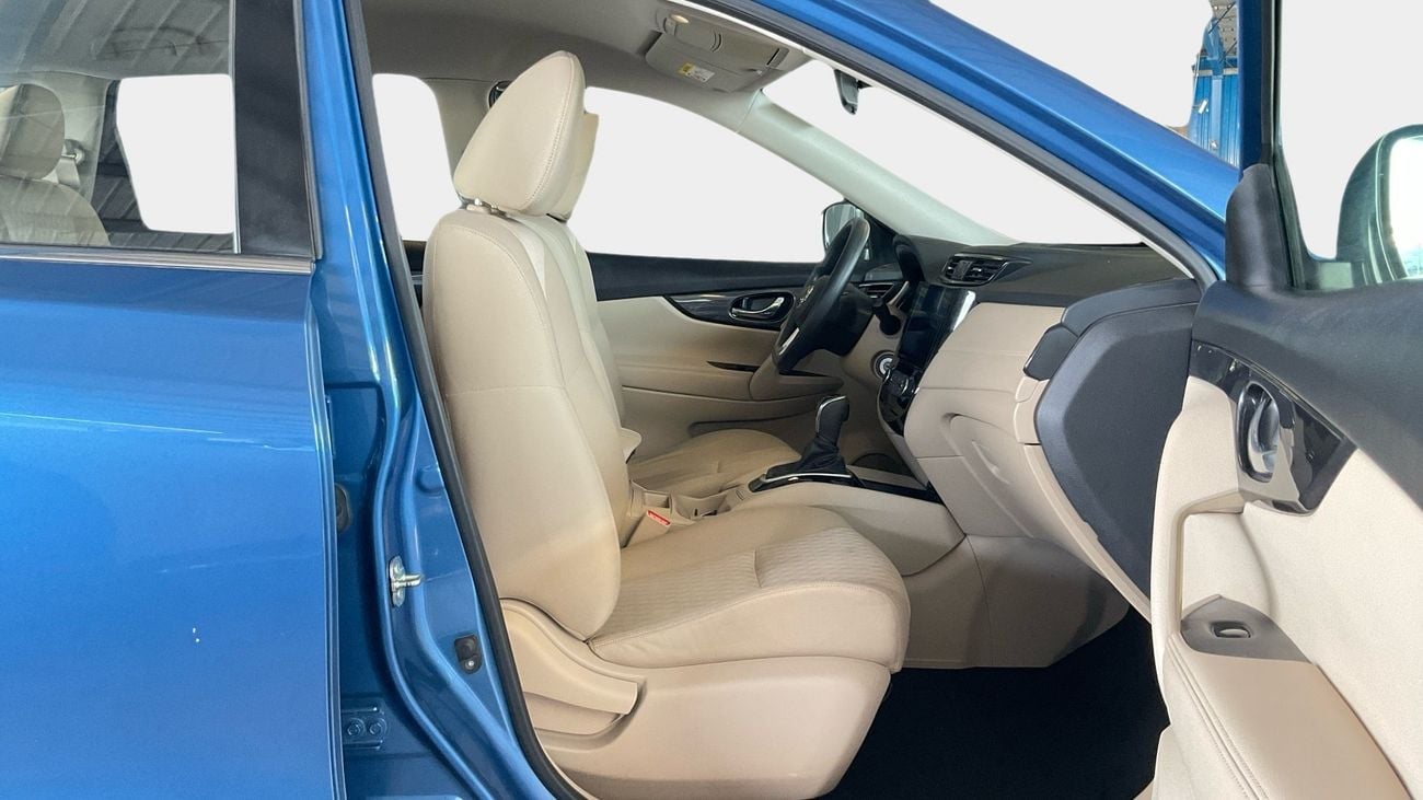 نيسان إكس تريل 2.5 S 2WD 5STR AUTO | شامل الضمان | 0 ﺪﻔﻋﺓ ﺃﻮﻟﻯ