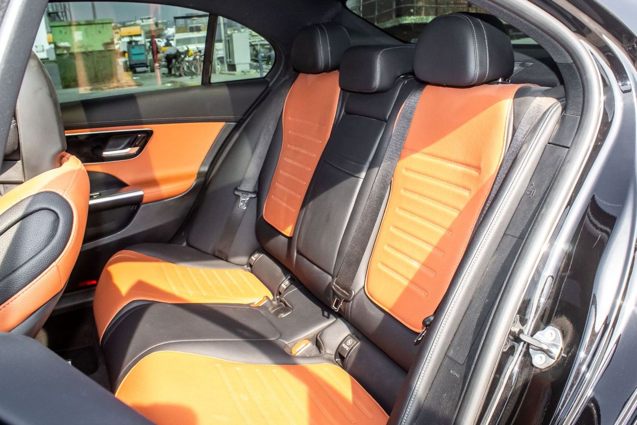 Mercedes-Benz C 300 4Matic