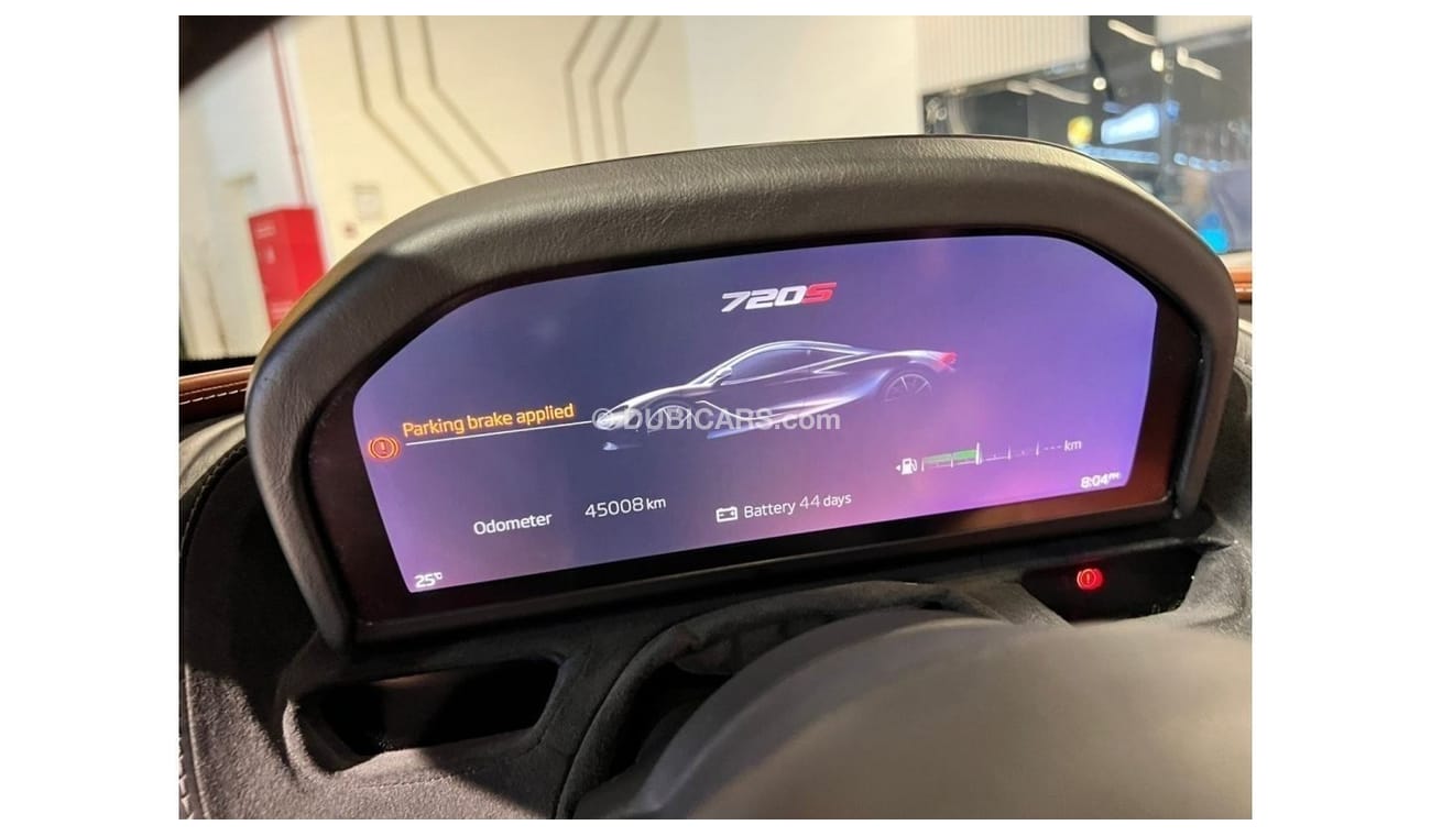 McLaren 720S MCLAREN 720S GCC / 45000KM/1 YEAR WARRANTY