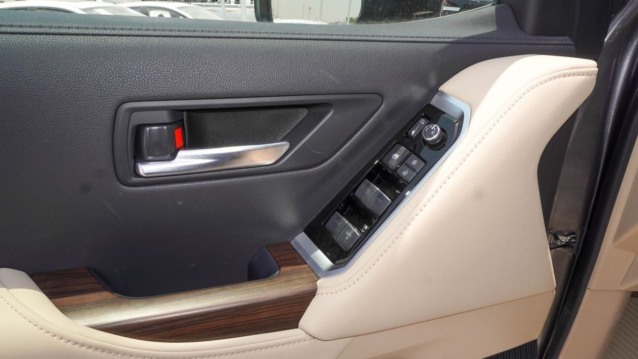 Toyota Land Cruiser GXR-V 3.5L