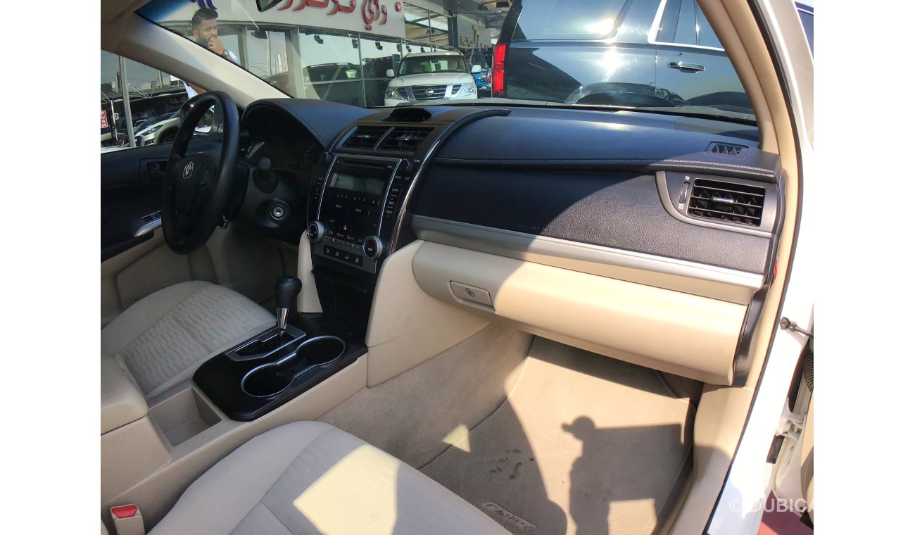 Toyota Camry GL 2.5 2017 Model with GCC Specs