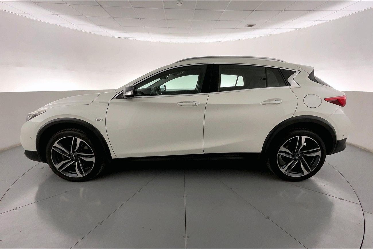 Infiniti QX30 Premium