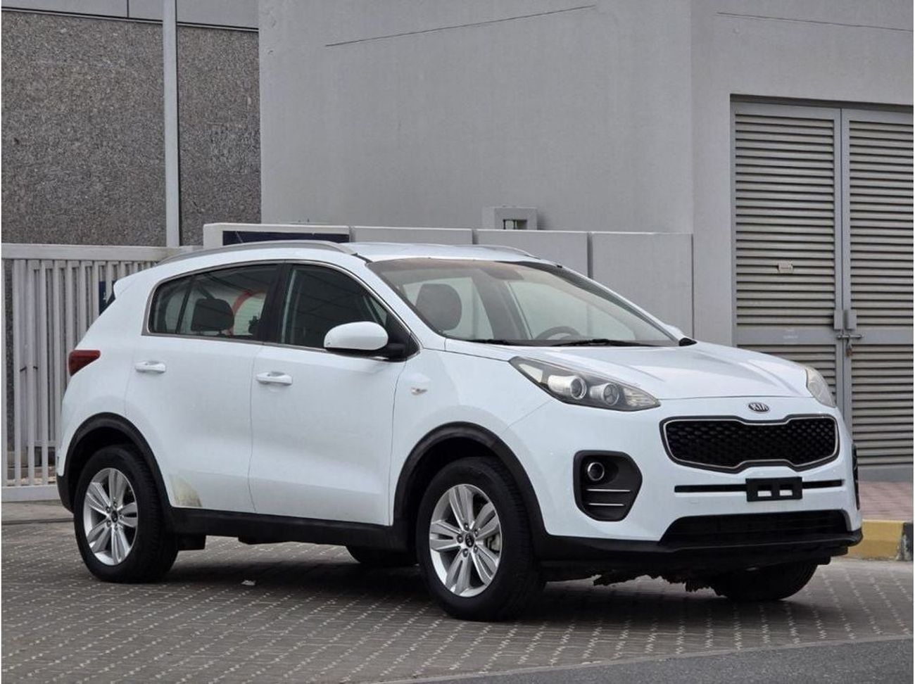Kia Sportage LX Top 2.4L KIA SPORTAGE 2017 GCC ORGINAL PAINT // ACCIDENT FREE // GOOD CONDITION