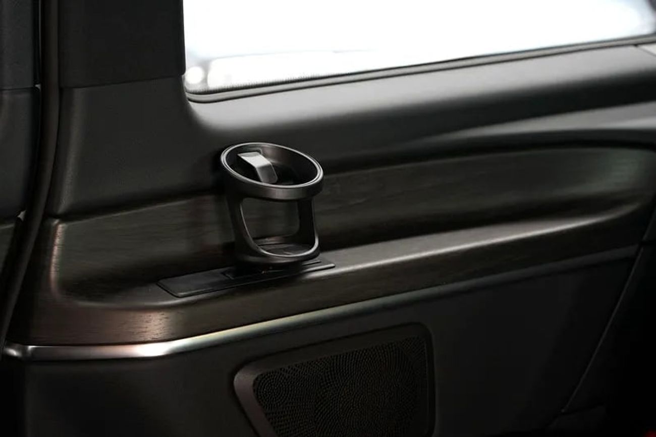 Mercedes Maybach V Class Maybach Mercede-Benz V 300 AVANTGARDE | GCC 0km | Agency Warranty | 360 View | 64 colors Ambeint Lights