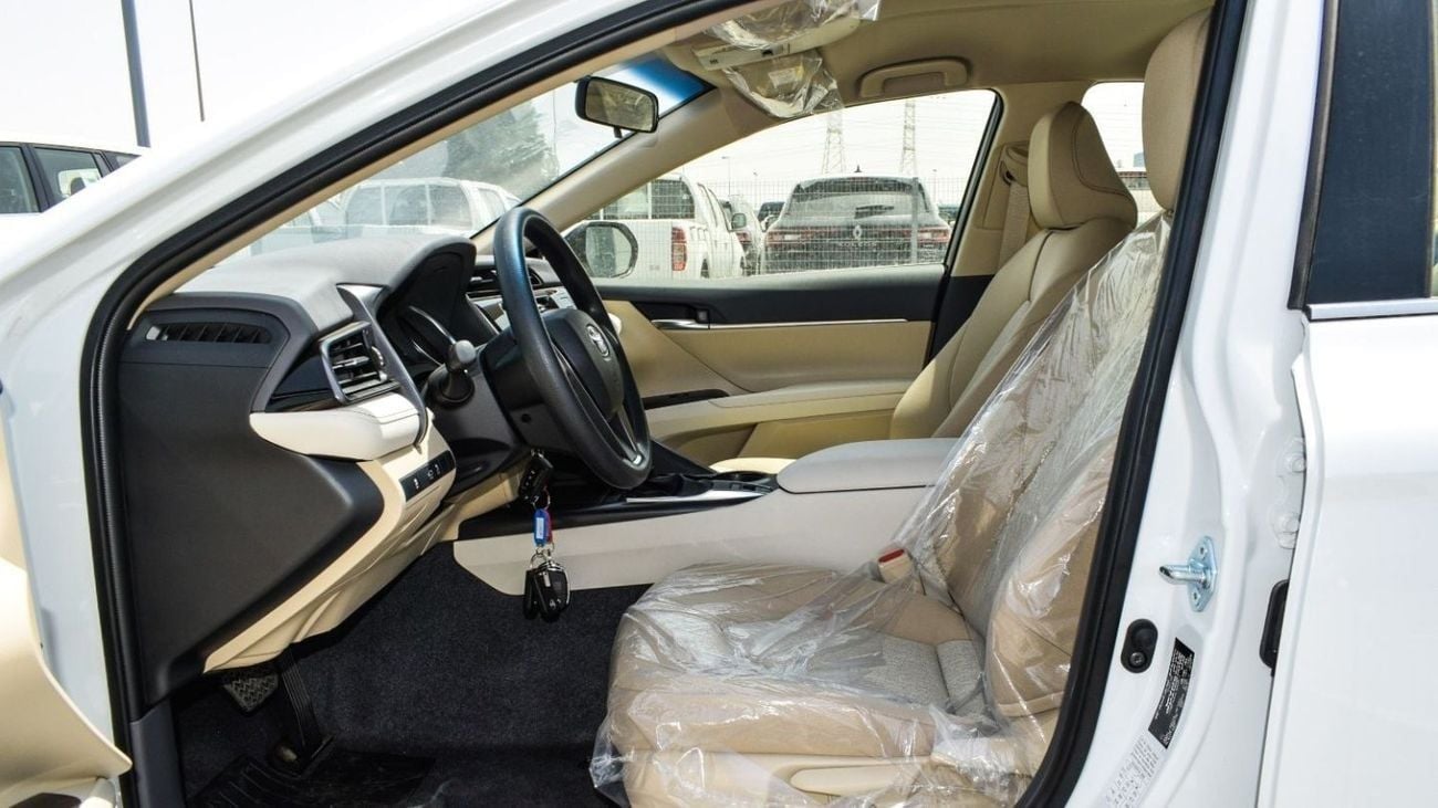 تويوتا كامري ECT0005 - Toyota Camry LE - 2.5L - Petrol - White