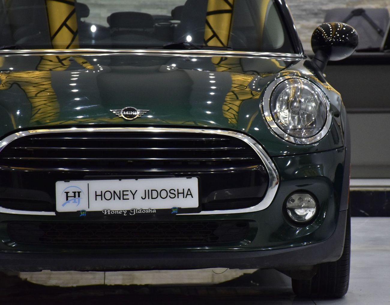 Mini Cooper EXCELLENT DEAL for our Mini Cooper ( 2019 Model ) in Green Color American Specs