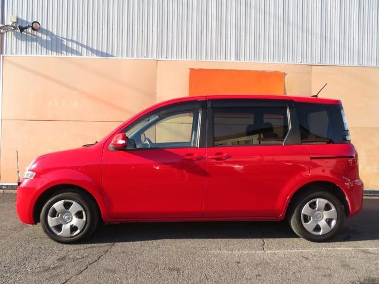 Used Toyota Sienta NCP81G 2011 for sale in Japan 705096