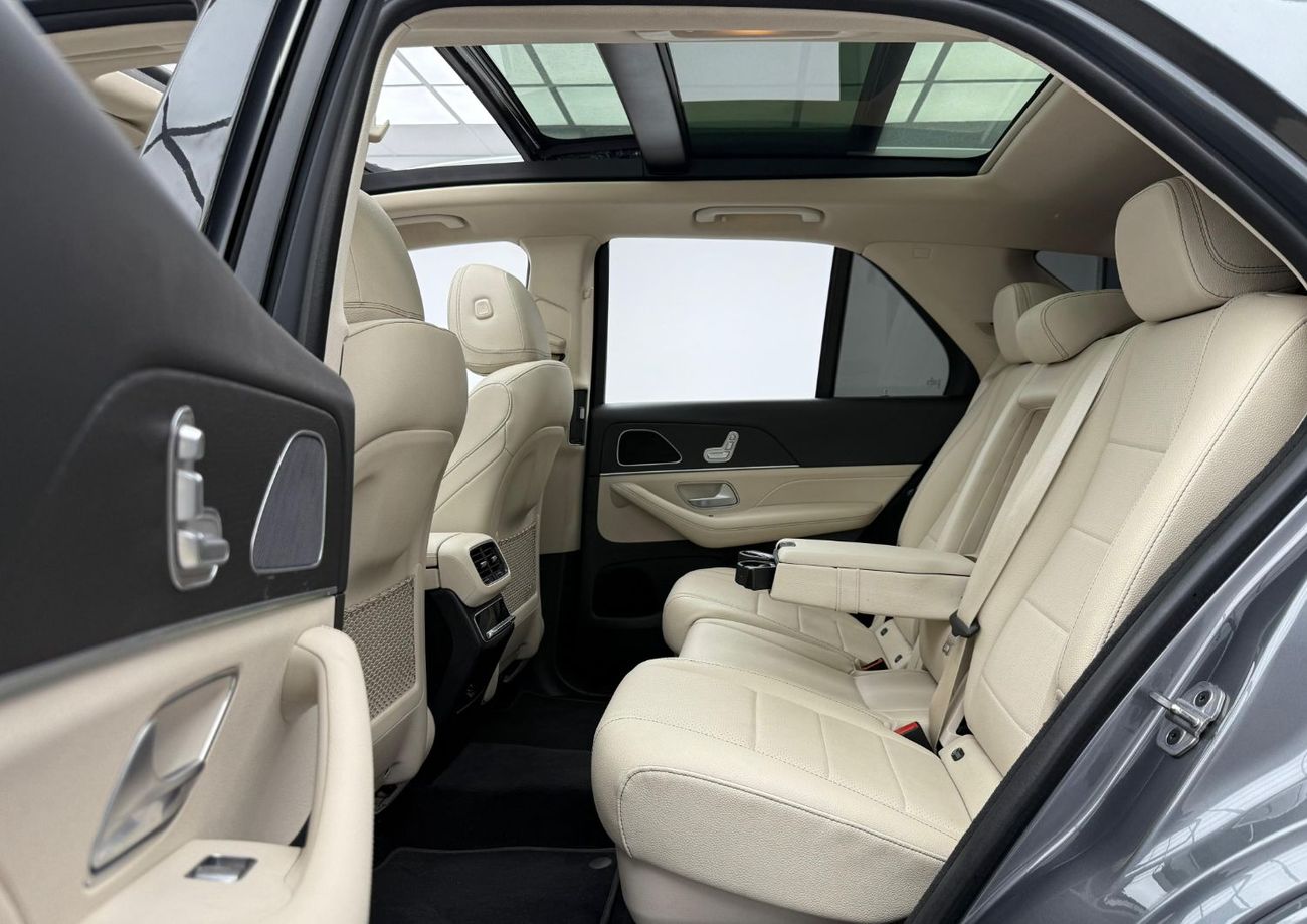 مرسيدس بنز GLE 450 2023 Mercedes-Benz GLE 450 4MATIC,One Year Unlimited KM Warranty,Full service history,GCC