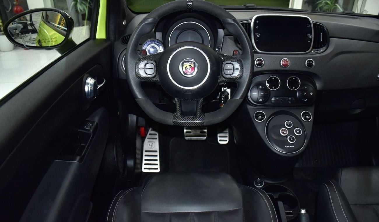 أبارث 595 Abarth 595 Competizione ( 2021 Model ) in Green Color GCC Specs