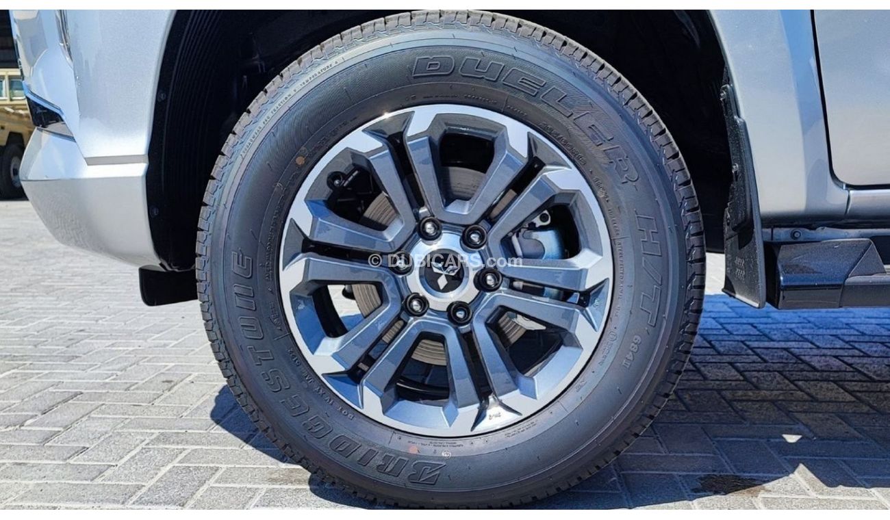 Mitsubishi L200 2.4L SPORTERO DC 4WD AT(EXPORT ONLY)