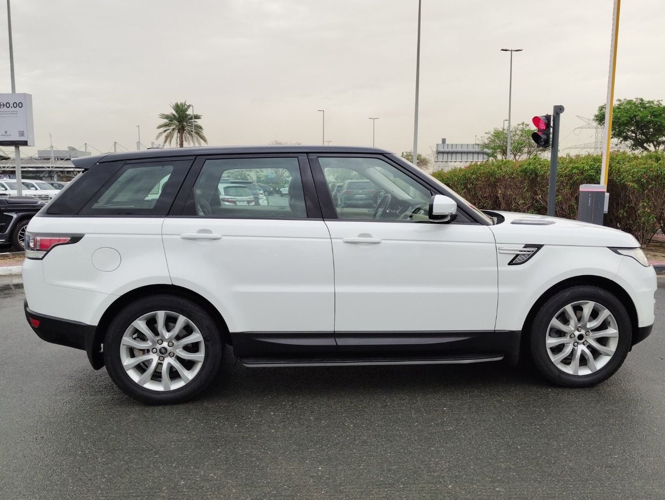 لاند روفر رينج روفر سبورت HSE 3.0L (340 HP)