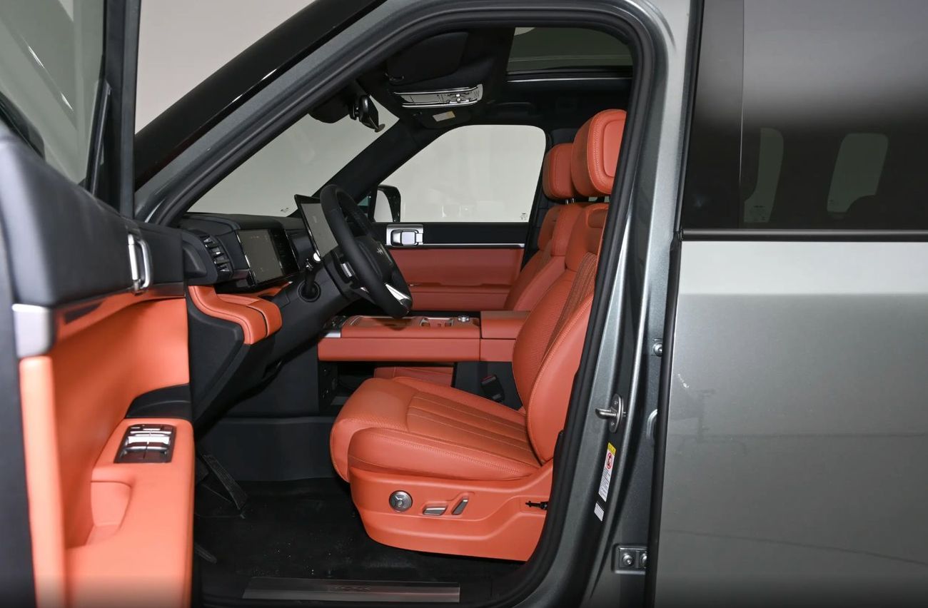 بي واي دي ليوبارد تيتانيوم 7 190KM Four-Wheel Drive Ultra Edition