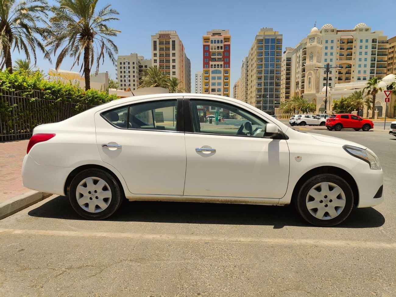 Nissan Sunny S