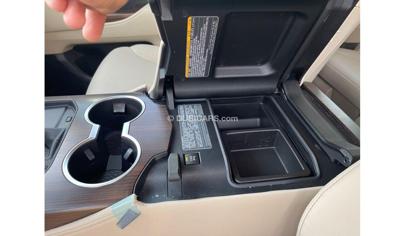 تويوتا لاند كروزر GXR