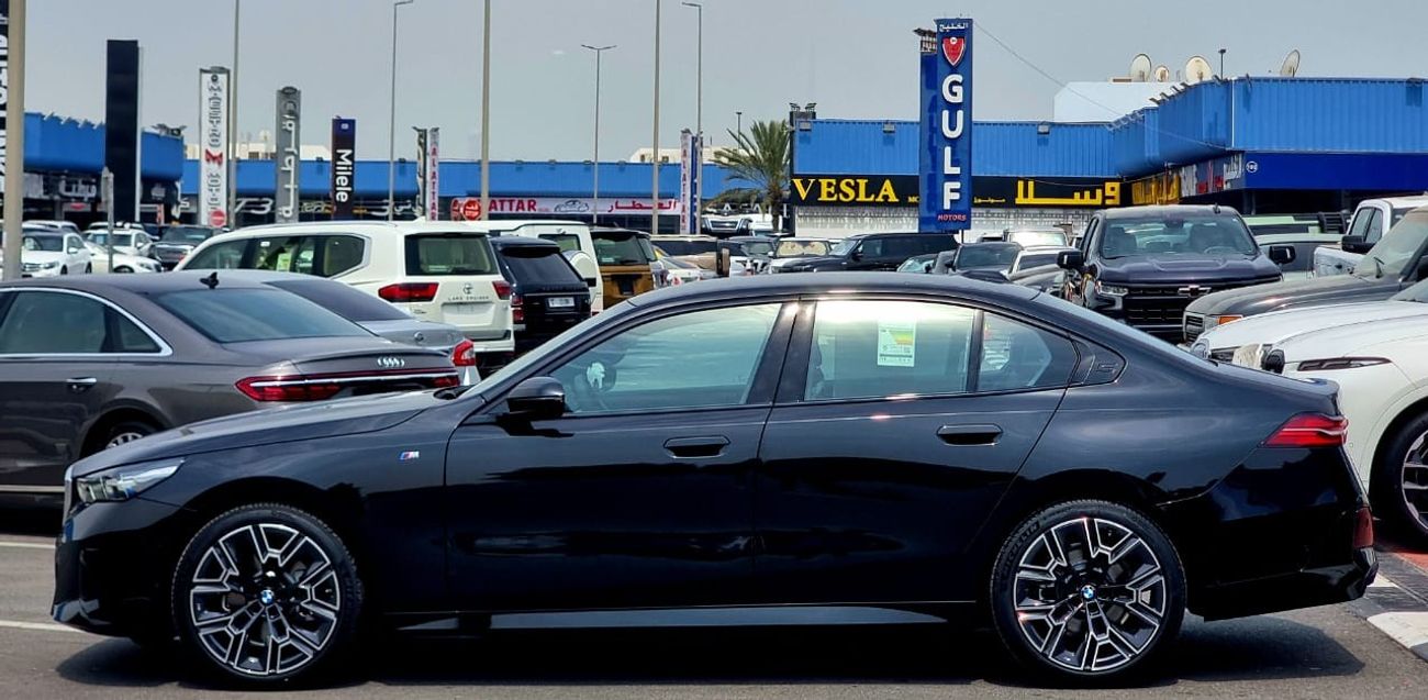 بي أم دبليو 520i M Sport Warranty & Service 2025 GCC