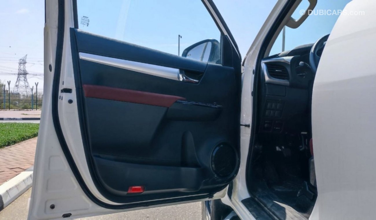 Toyota Hilux S GLX Hilux 2.4L Diesel, V4, 2022, Double Cab, 4x4.
