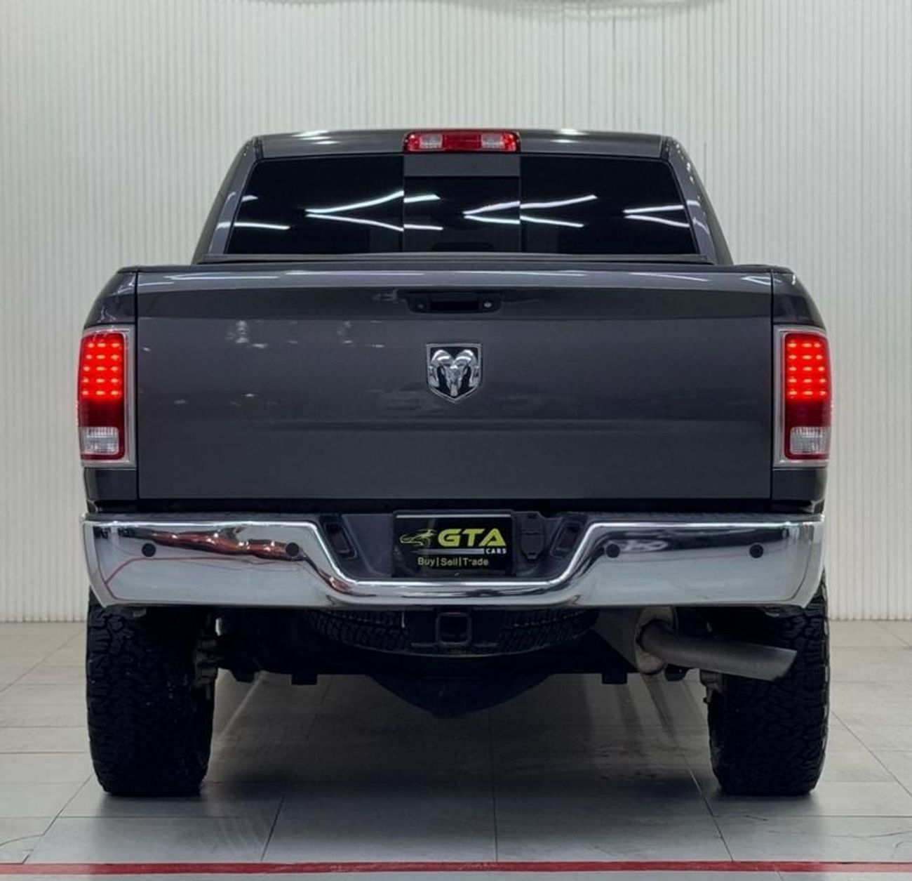 RAM 2500 Laramie 2500 Heady Duty 2015 RAM Laramie 2500 Heavy Duty, Full Service History, Very Low Kms, 6.4L H