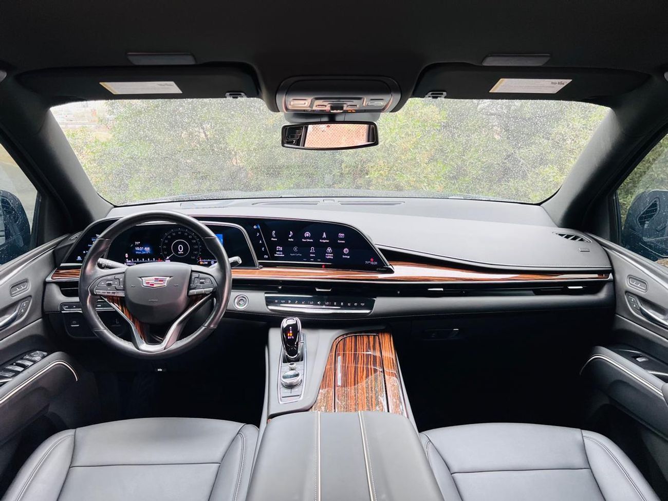 Cadillac Escalade Sport 6.2L 4WD