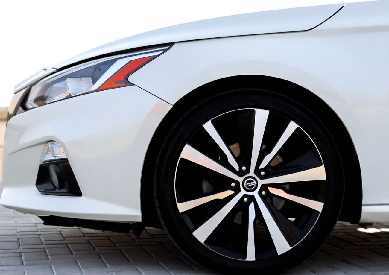 نيسان ألتيما نيسان ألتيما SR (L34) موديل 2020، سيدان بأربعة أبواب، محرك بنزين سعة 2.5 لتر، ناقل حركة أوتوماتيكي،